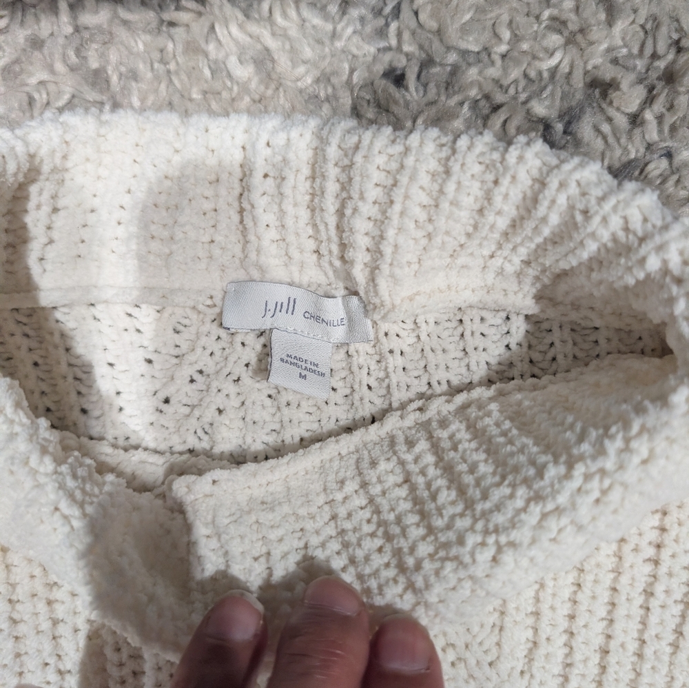 J.Jill Cream Chenille V-Neck Sweater